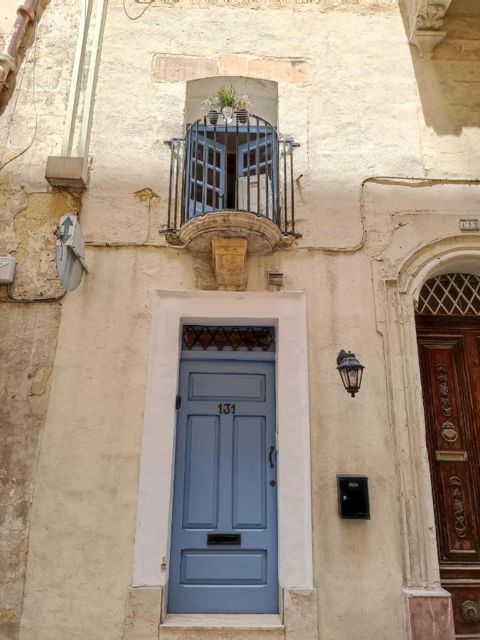 Romantic And Historical Maisonette In The Center Of Valletta Mbal1-1 Extérieur photo